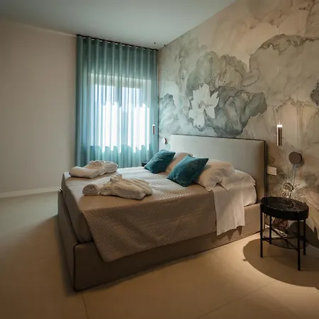 Crivi's Apartment